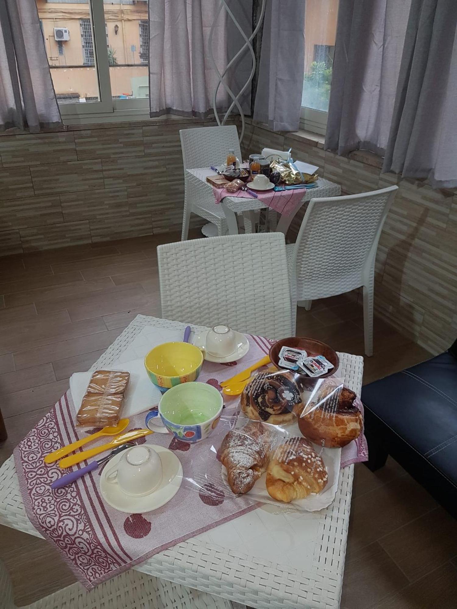 La Rosa Di Bed & Breakfast Napoli